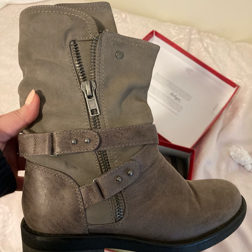 Carlos by Carlos Santana Boots